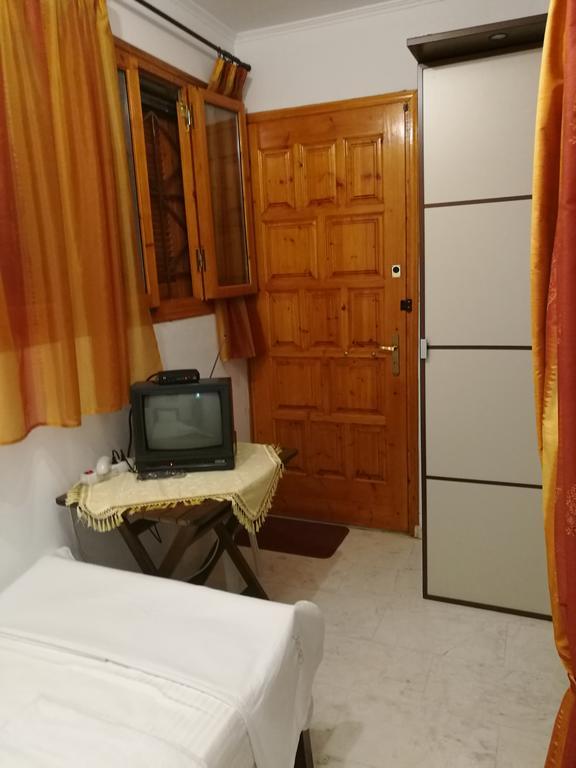 Two-Floor House Next To Sea Apartment Loutraki  Luaran gambar
